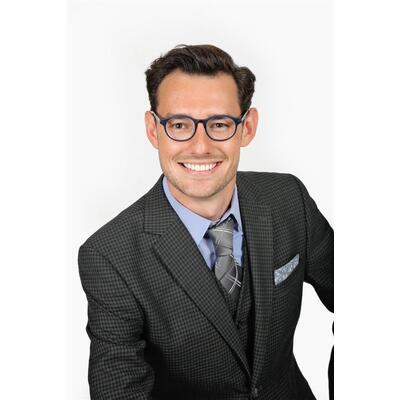 Agent Photo