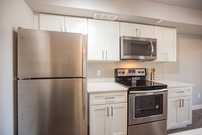 Welcome to The Shenandoah!, South Salt Lake, UT 84115 - photo 3