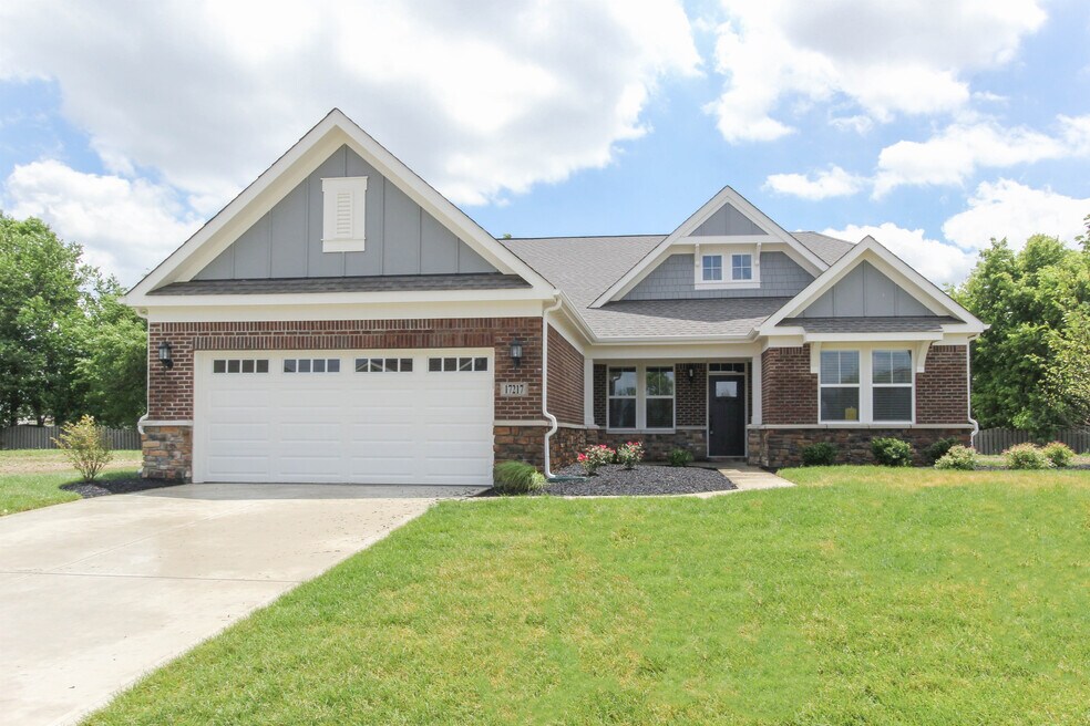 11888 Sage Creek Bend unit 36659862, Fishers, IN 46040 - photo 1