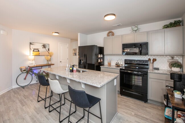 4925 Abbington Oaks Way, Southport, NC 28461 - photo 5