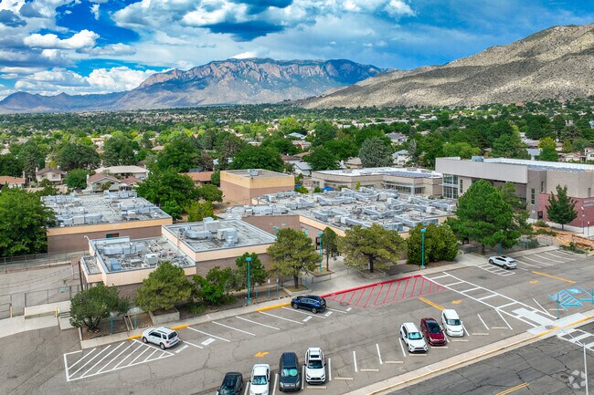 Young children can attend Oñate Elementary which earns an A-minus from Niche.