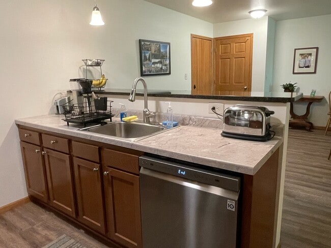 Steeple View Apartments, Hartland, WI 53029 - photo 5