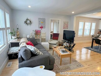 296 Arlington St Unit 1, Watertown, MA 02472