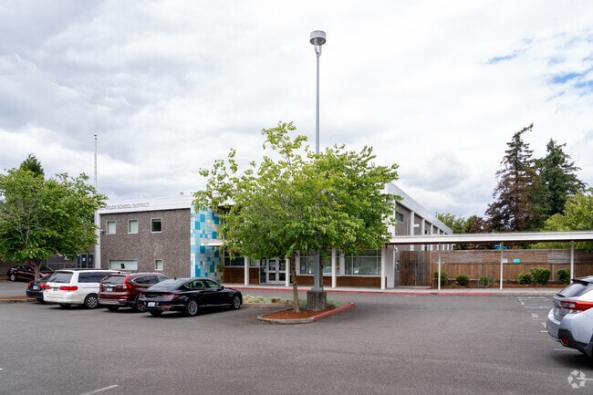 Four Corners School 07