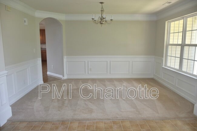 307 Glennallen Rd, Mooresville, NC 28115 - photo 5