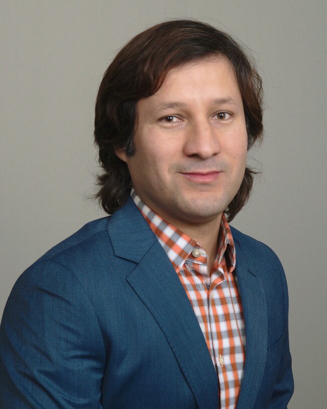 Agent Photo