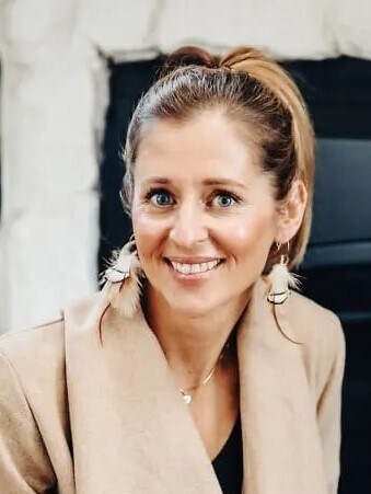 Amanda Snitker