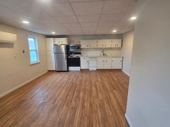 Kitcken/Family Room