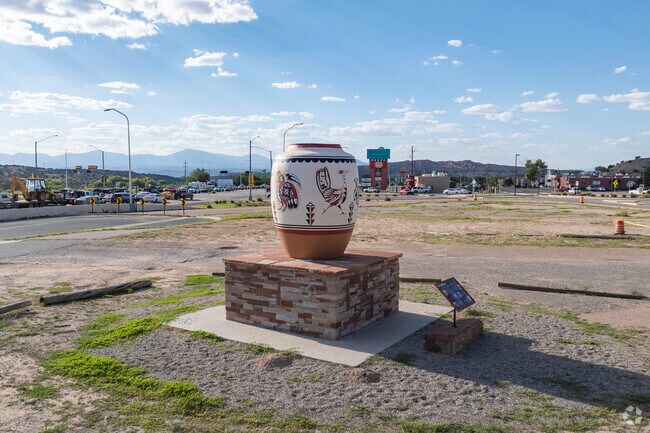 Indigenous Art on display in El Rancho.