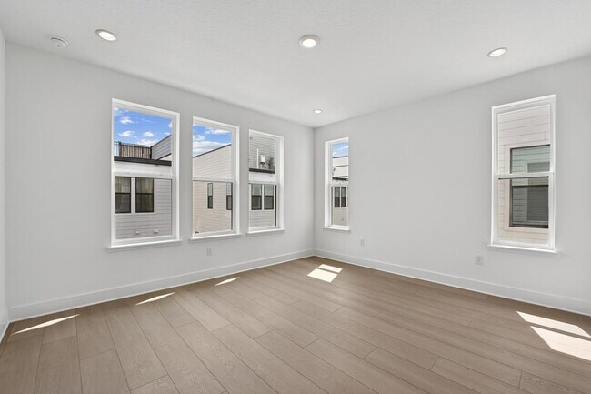 2162 Whitney Marsh Aly, Orlando, FL 32804 - photo 7