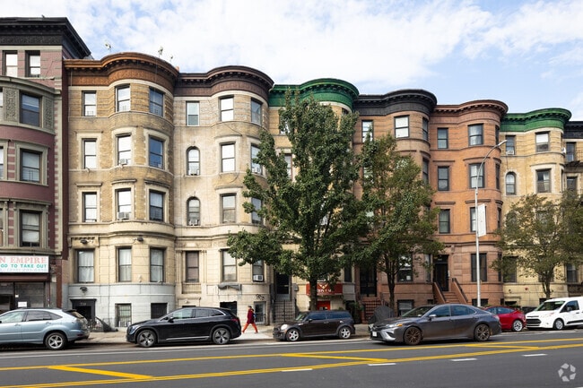 Sugar Hill's history reflected in its Renaissance Revival row houses.