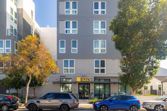 The Iris, Los Angeles, CA 90064 - photo 2