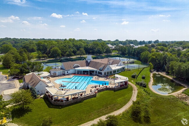 Hallbrook Country Club near Pinehurst offers a pool for summer relaxation.