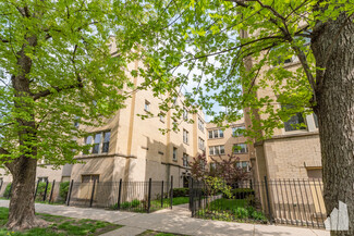 4101 N Sacramento Ave Unit 50-1, Chicago, IL 60618