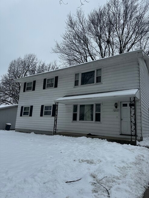 8217 Park State Dr unit 101, Fort Wayne, IN 46815 - photo 1