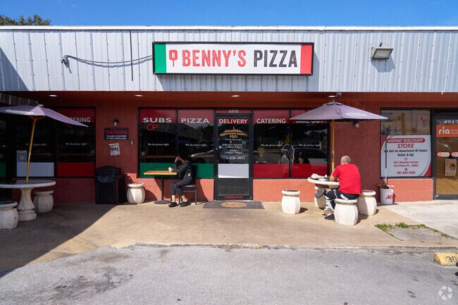 Benny's Pizza is a casual pizza joint with big flavors in White City.