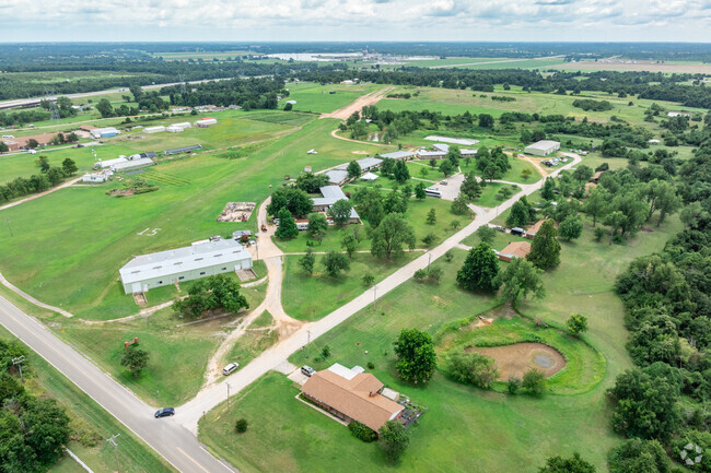 Oklahoma Academy teaches practical vocational skills and work ethic.