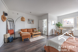 1555 W Hollywood Ave Unit 402, Chicago, IL 60660