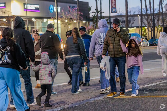 Strolling Atlantic Ave to see all the fun on First Friday.