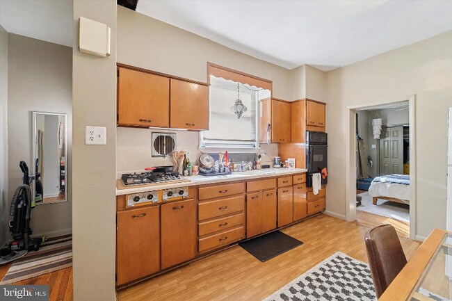 2842 Cedar St unit 1, Philadelphia, PA 19134 - photo 6