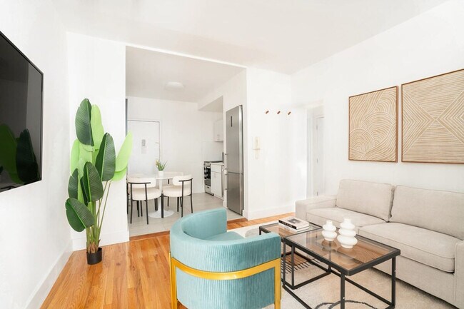 444 W 48th St unit FL2-ID1022026P, New York, NY 10036 - photo 2