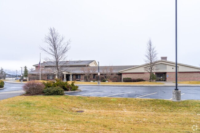 West Ridge Elementary School is located near other public schools in the neighborhood.
