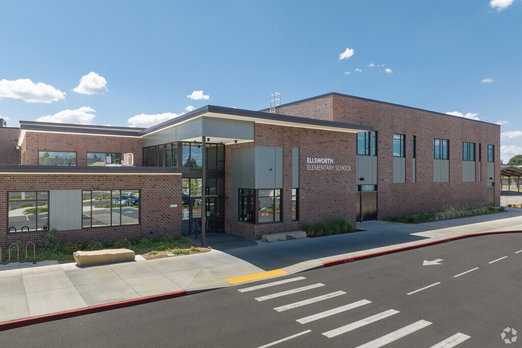 Ellsworth Elementary School's main entrance in the Ellsworth Spring