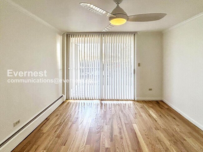 Centre Pointe Station unit 110, Denver, CO 80222 - photo 7