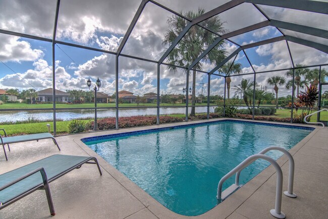 12525 Astor Place unit ID1049698P, Fort Myers, FL 33913 - photo 2