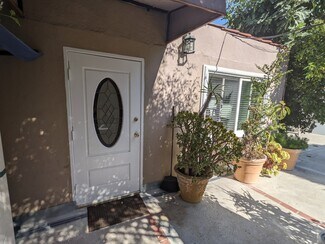 328 S Almont Dr, Beverly Hills, CA 90211