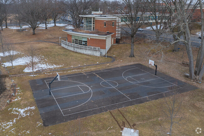 Banard School at 170 Derby Ave, New Haven, CT 06511.
