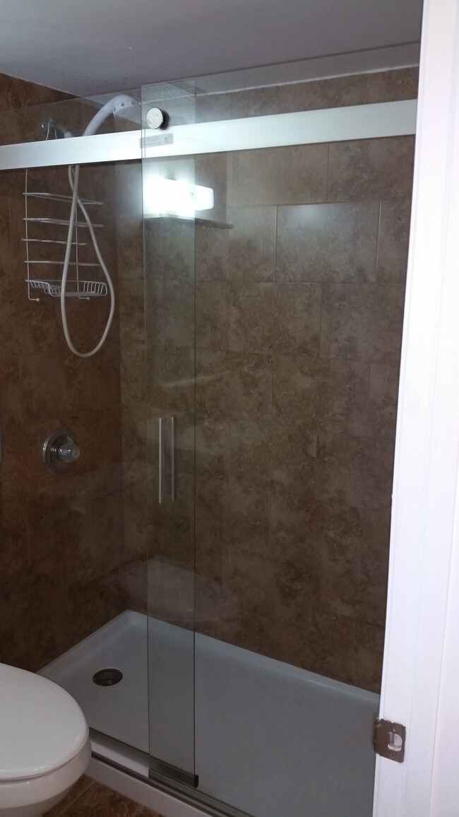 1975 Normandy Dr unit 206, Miami Beach, FL 33141 - photo 7