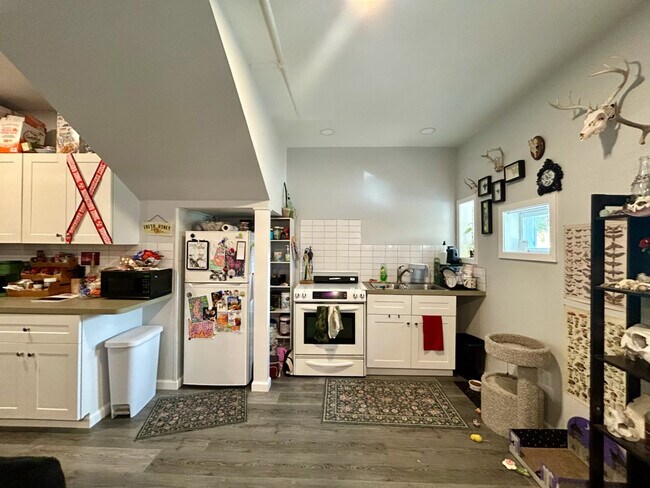 404 Jagoe St unit 404A, Denton, TX 76201 - photo 4