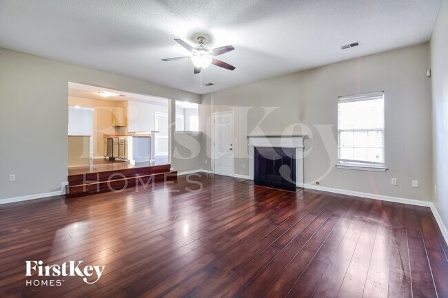 3632 Salem Glen Rd, Lithonia, GA 30038 - photo 3