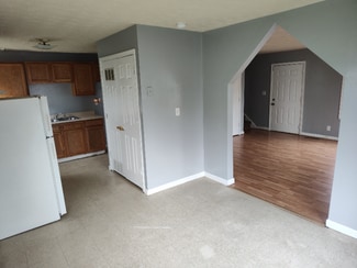 14 N Ritchie Ave Unit 3C, Ravenswood, WV 26164