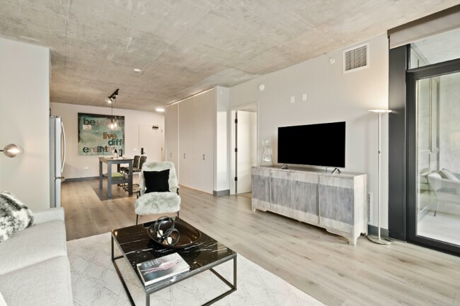 1349 W Lake St, Chicago, IL 60607 - photo 3