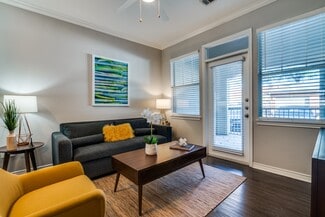 625 E Vista Ridge Mall Dr, Lewisville, TX 75067