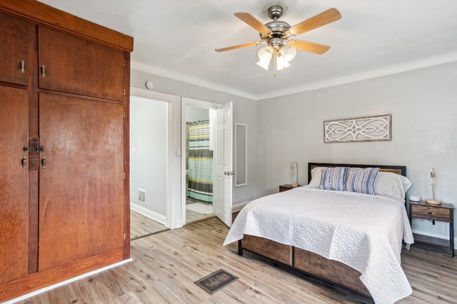 4135 Jackman Rd unit D, Toledo, OH 43612 - photo 3