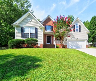 425 New Parkside Dr, Chapel Hill, NC 27516