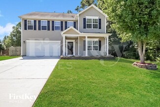 1004 Scarlett Dr, High Point, NC 27265