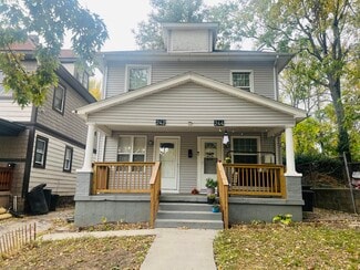 242 N 8th St, Kansas City, KS 66101