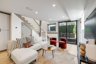 566 E 3rd St Unit 1, Boston, MA 02127