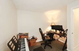 21 Orchard Terrace unit 2, Salem, NH 03079 - photo 6