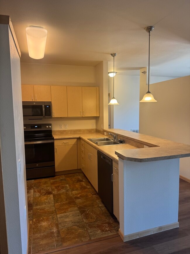 Kennedy Place, Madison, WI 53704 - photo 3