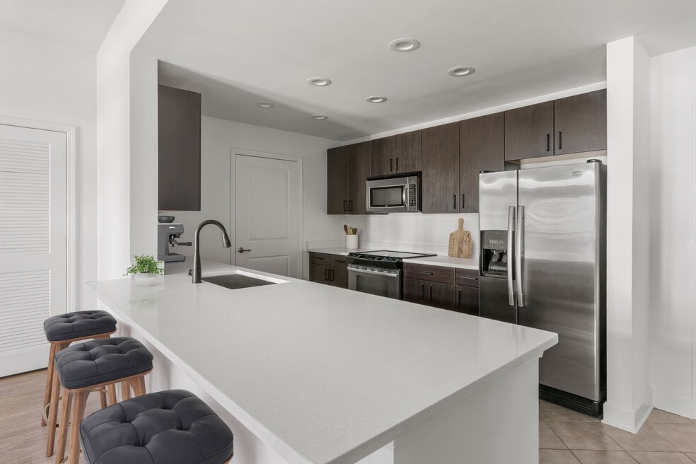 Bower Westside - Kitchen