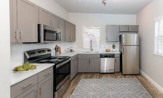3450 Riverpark Dr, Fort Worth, TX 76116