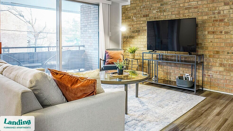 4901 Whitton Place unit 6258H.1403930, Indianapolis, IN 46220 - photo 1