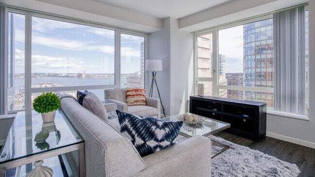 505 Congress St unit 1204, Boston, MA 02210 - photo 7