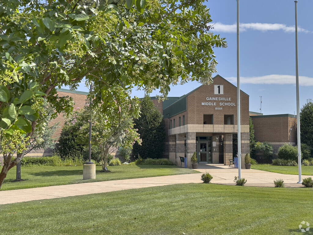 Gainesville Middle School main entrance.