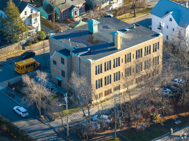 Oceantides Academy: Where education meets innovation and creativity in Providence.